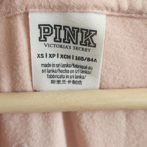 Pink by Victoria's Secret tshirt pink XS - Picture 3 of 5